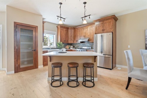 135 Drake Landing View, Okotoks, AB 