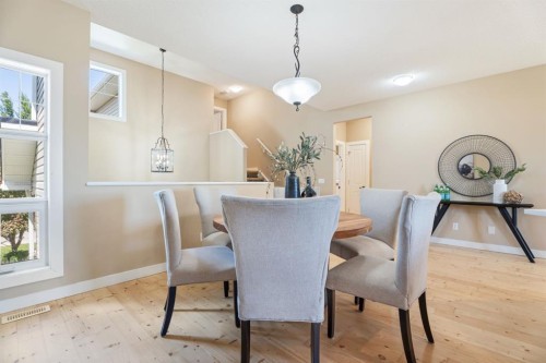 135 Drake Landing View, Okotoks, AB 