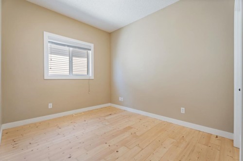 135 Drake Landing View, Okotoks, AB 