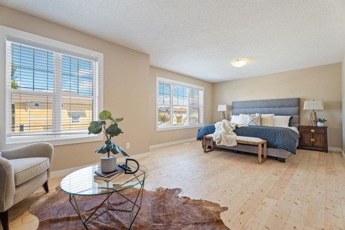135 Drake Landing View, Okotoks, AB 