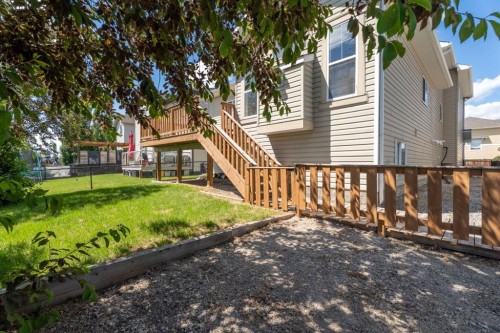 135 Drake Landing View, Okotoks, AB 