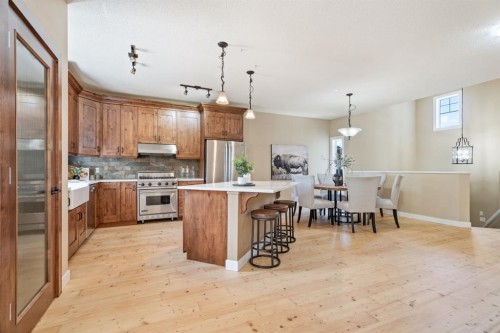 135 Drake Landing View, Okotoks, AB 