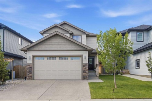 105 Wildrose Green, Strathmore, AB 