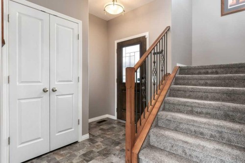 105 Wildrose Green, Strathmore, AB 