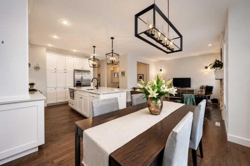 275 Aspen Hills Close Sw, Calgary, AB 
