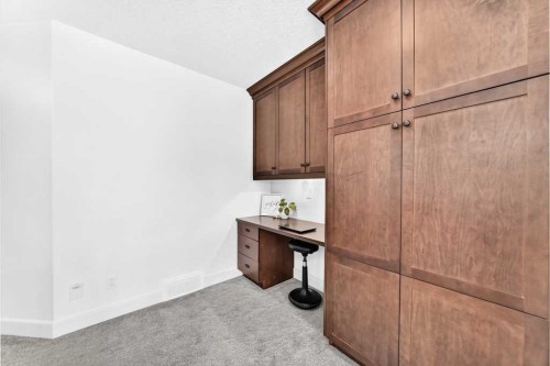 275 Aspen Hills Close Sw, Calgary, AB 