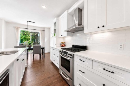 275 Aspen Hills Close Sw, Calgary, AB 
