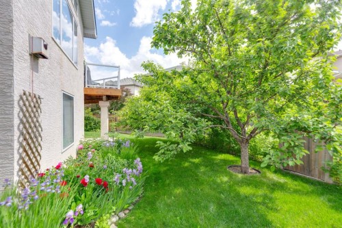 614 Sierra Madre Court Sw, Calgary, AB 