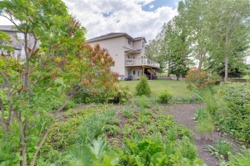 614 Sierra Madre Court Sw, Calgary, AB 