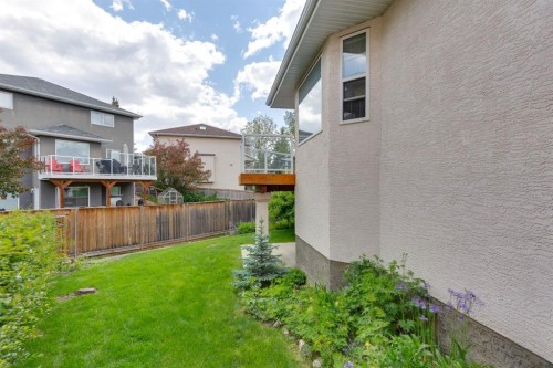 614 Sierra Madre Court Sw, Calgary, AB 