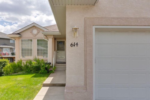 614 Sierra Madre Court Sw, Calgary, AB 