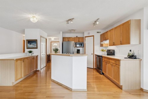 614 Sierra Madre Court Sw, Calgary, AB 