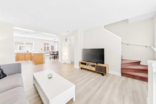 203 Mckenzie Towne Gate Se, Calgary, AB 
