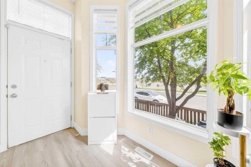 203 Mckenzie Towne Gate Se, Calgary, AB 