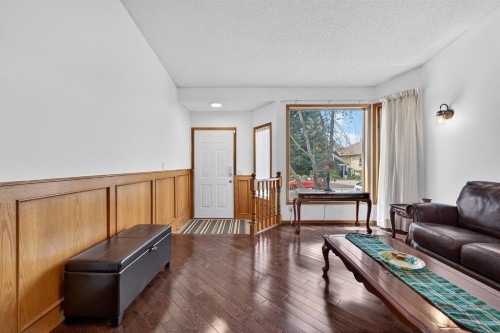 70 Pasadena Gardens Ne, Calgary, AB 