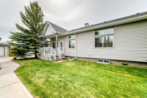 72 Prestwick Pond Terrace Se, Calgary, AB 