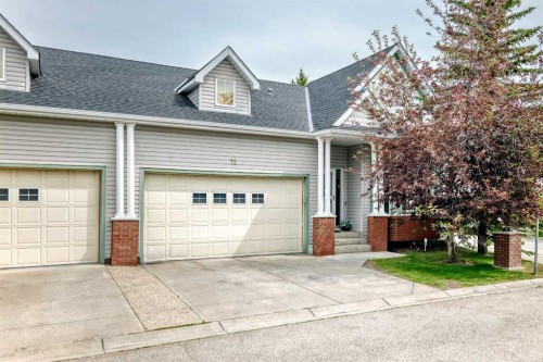 72 Prestwick Pond Terrace Se, Calgary, AB 
