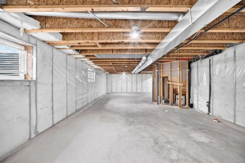 72 Prestwick Pond Terrace Se, Calgary, AB 