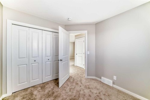 3037 Lanark Boulevard Se, Airdrie, AB 