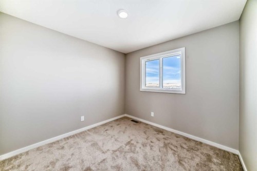 3037 Lanark Boulevard Se, Airdrie, AB 