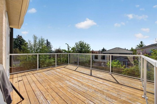 7 Signature Mews Sw, Calgary, AB 