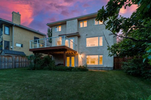 7 Signature Mews Sw, Calgary, AB 