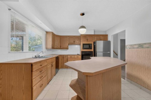 117 Fairview Drive Se, Calgary, AB 