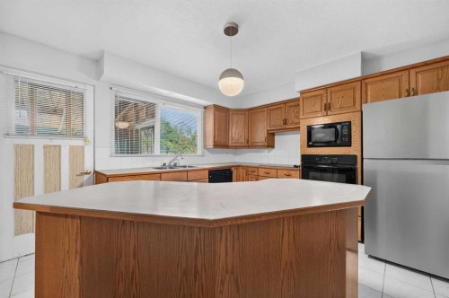 117 Fairview Drive Se, Calgary, AB 