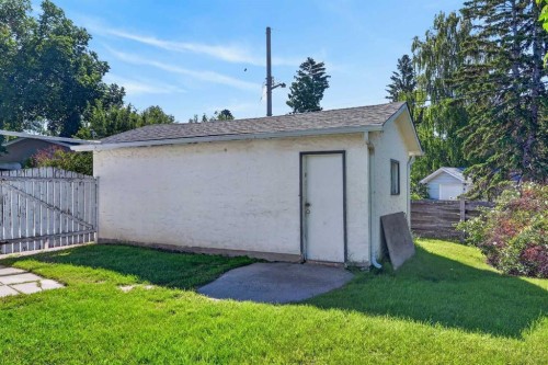 117 Fairview Drive Se, Calgary, AB 