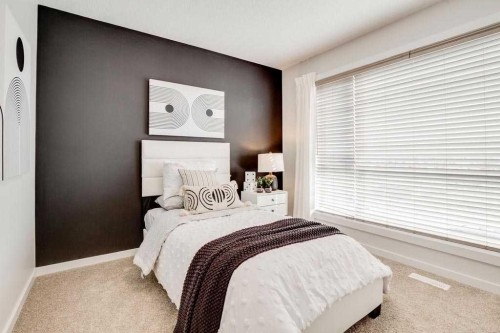 102 Rochester Crescent Nw, Calgary, AB 
