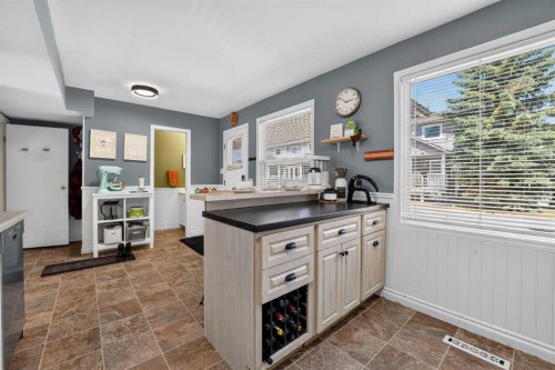 624 Regal Park Ne, Calgary, AB 