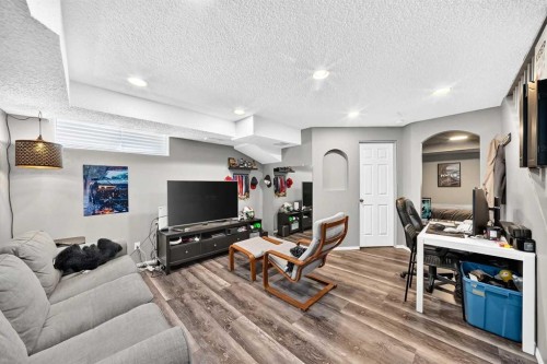 127 Cramond Place Se, Calgary, AB 