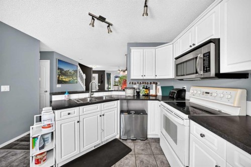 127 Cramond Place Se, Calgary, AB 