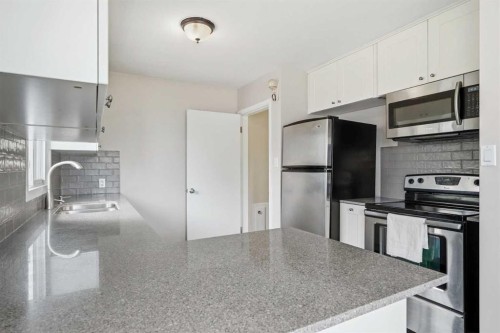 111 42 Avenue Ne, Calgary, AB 