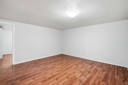 111 42 Avenue Ne, Calgary, AB 