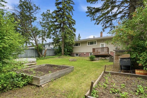 111 42 Avenue Ne, Calgary, AB 