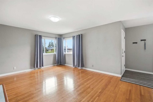 111 42 Avenue Ne, Calgary, AB 