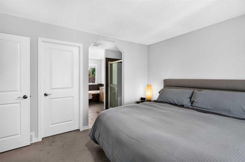 444 Rainbow Falls Way, Chestermere, AB 