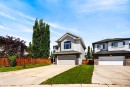 444 Rainbow Falls Way, Chestermere, AB 
