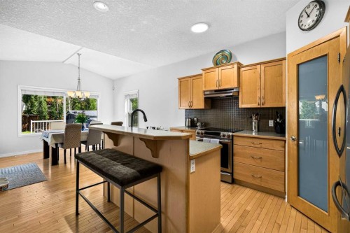 444 Rainbow Falls Way, Chestermere, AB 