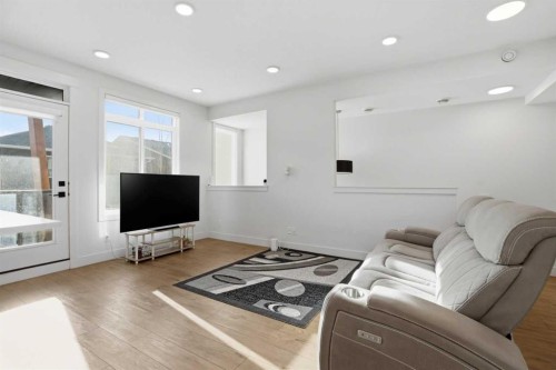 402-10060 46 Street Ne, Calgary, AB 