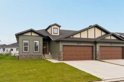 808 Mandalay Link Carstairs, AB T0M 0N0