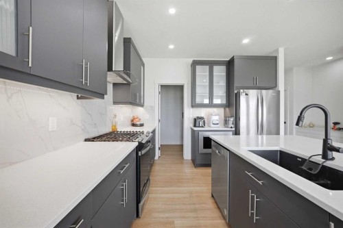 332 Belmont Park Sw, Calgary, AB 