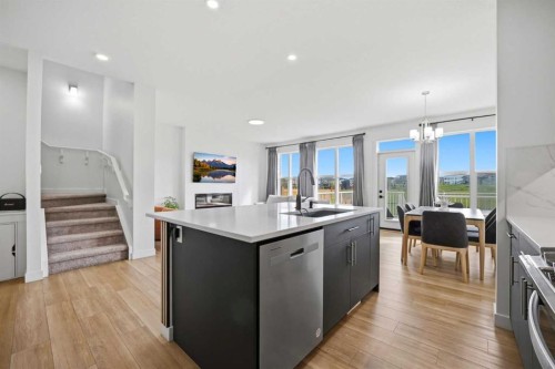 332 Belmont Park Sw, Calgary, AB 