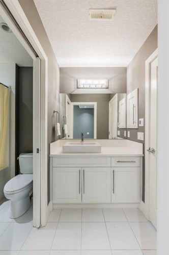 174 Aspen Vista Way Sw, Calgary, AB 