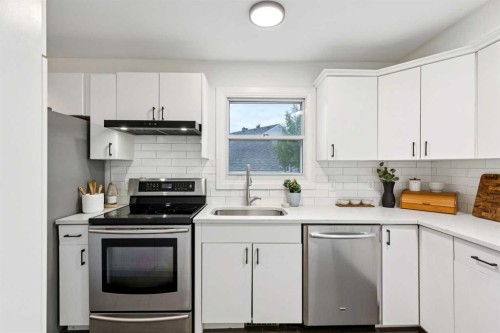 2291 Flanders Avenue Sw, Calgary, AB 