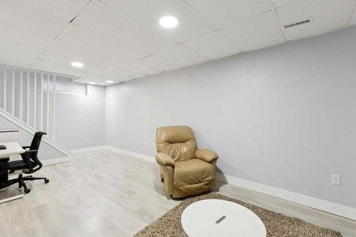 2291 Flanders Avenue Sw, Calgary, AB 