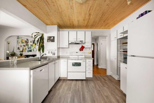 2507 15A Street Sw, Calgary, AB 