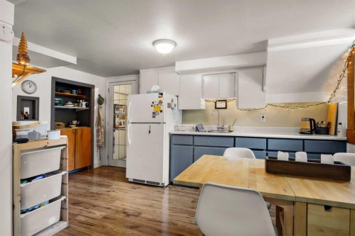 2507 15A Street Sw, Calgary, AB 