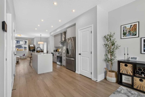 257 Edith Green Nw, Calgary, AB 